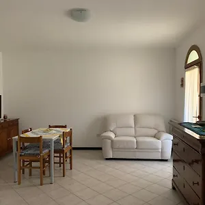 Edera Apartment